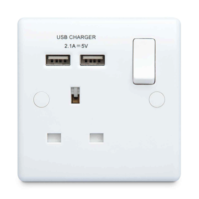 British General BG 13A Single Socket Single Pole Switch 2 X USB 2.1A